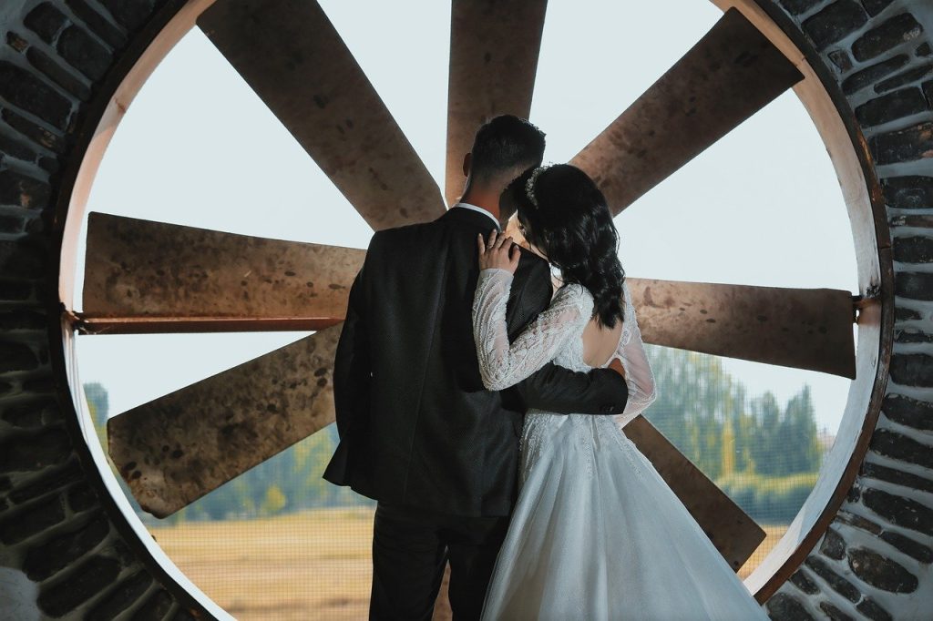 bride, love, groom-8276620.jpg
